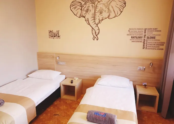 Hostel Bialy Slon *